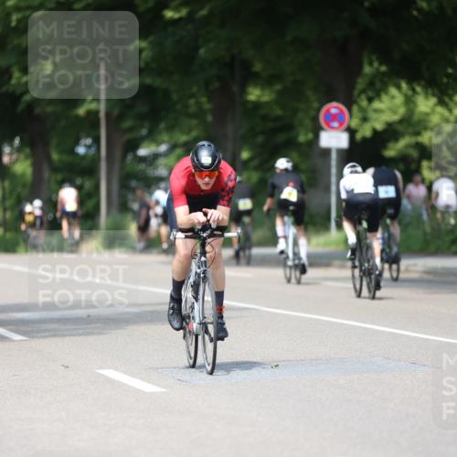 15.06.2025 - 7 Türme Triathlon Yannick Fuchs http://msf.ph/oto/7989260 15.06.2025 13:01:03 Radfahren 545, 586, 642, 667, 797, 1028, 1132 meine-sportfotos.de