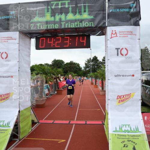 15.06.2025 - 7 Türme Triathlon Michael Strokosch http://msf.ph/oto/7989276 15.06.2025 14:23:14 Ziel 1058, 1089, 1099 meine-sportfotos.de