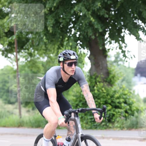 15.06.2025 - 7 Türme Triathlon Yannick Fuchs http://msf.ph/oto/7989278 15.06.2025 11:46:26 Radfahren 202, 235, 308, 315 meine-sportfotos.de