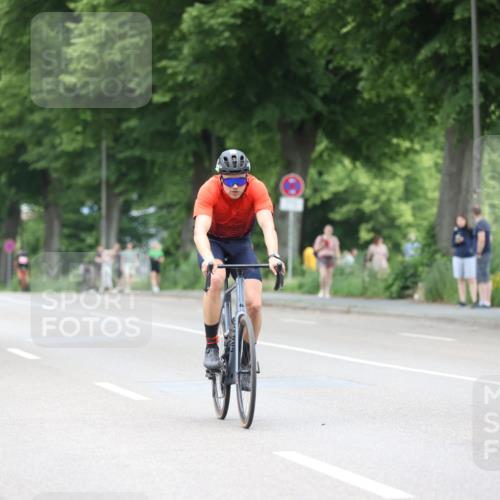 15.06.2025 - 7 Türme Triathlon Yannick Fuchs http://msf.ph/oto/7989312 15.06.2025 11:46:32 Radfahren 202, 308 meine-sportfotos.de