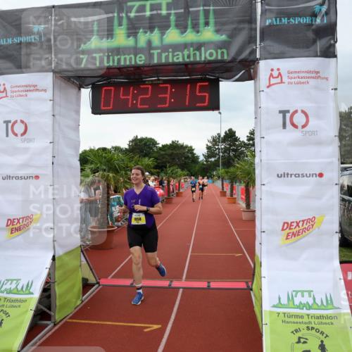 15.06.2025 - 7 Türme Triathlon Michael Strokosch http://msf.ph/oto/7989319 15.06.2025 14:23:15 Ziel 531, 1058, 1089, 1099 meine-sportfotos.de