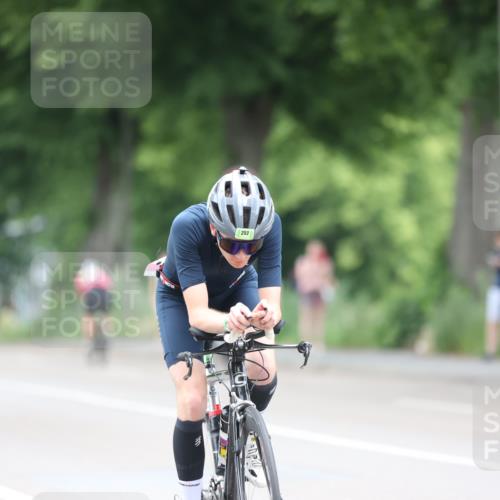 15.06.2025 - 7 Türme Triathlon Yannick Fuchs http://msf.ph/oto/7989378 15.06.2025 11:46:53 Radfahren 257, 291 meine-sportfotos.de