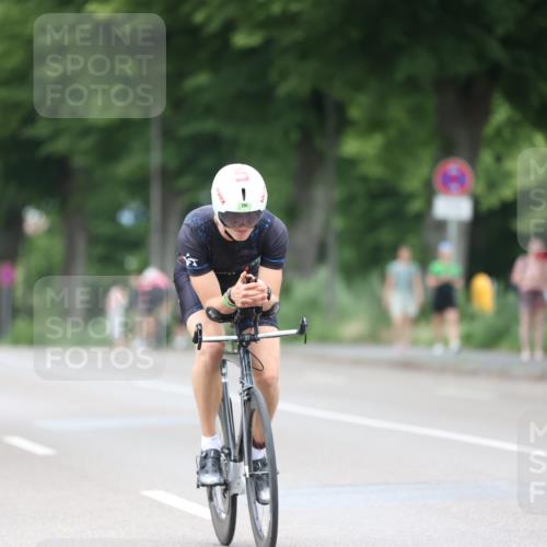 15.06.2025 - 7 Türme Triathlon Yannick Fuchs http://msf.ph/oto/7989413 15.06.2025 11:46:56 Radfahren 257, 291 meine-sportfotos.de