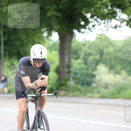 15.06.2025 - 7 Türme Triathlon Yannick Fuchs http://msf.ph/oto/7989429 15.06.2025 11:46:57 Radfahren 257, 291 meine-sportfotos.de