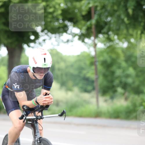 15.06.2025 - 7 Türme Triathlon Yannick Fuchs http://msf.ph/oto/7989436 15.06.2025 11:46:57 Radfahren 257, 291 meine-sportfotos.de