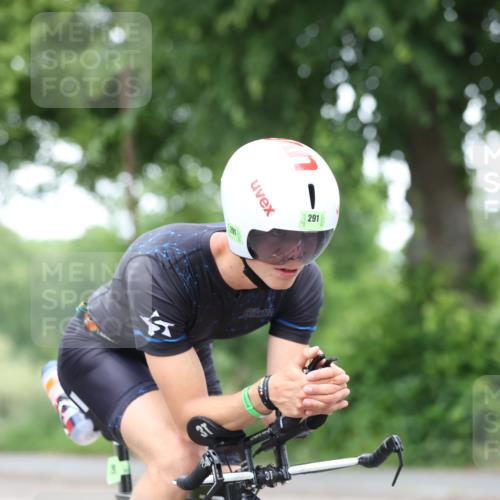 15.06.2025 - 7 Türme Triathlon Yannick Fuchs http://msf.ph/oto/7989439 15.06.2025 11:46:57 Radfahren 257, 291 meine-sportfotos.de