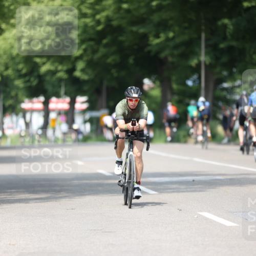 15.06.2025 - 7 Türme Triathlon Yannick Fuchs http://msf.ph/oto/7989444 15.06.2025 13:01:39 Radfahren 264, 393, 621, 877, 1142, 1144, 1146, 1193 meine-sportfotos.de