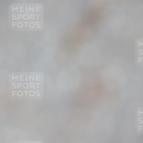 15.06.2025 - 7 Türme Triathlon Yannick Fuchs http://msf.ph/oto/7989447 15.06.2025 11:46:59 Radfahren 291, 331 meine-sportfotos.de