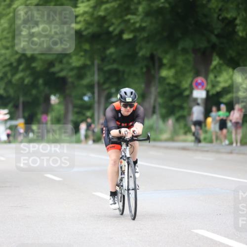 15.06.2025 - 7 Türme Triathlon Yannick Fuchs http://msf.ph/oto/7989466 15.06.2025 11:47:05 Radfahren 331 meine-sportfotos.de