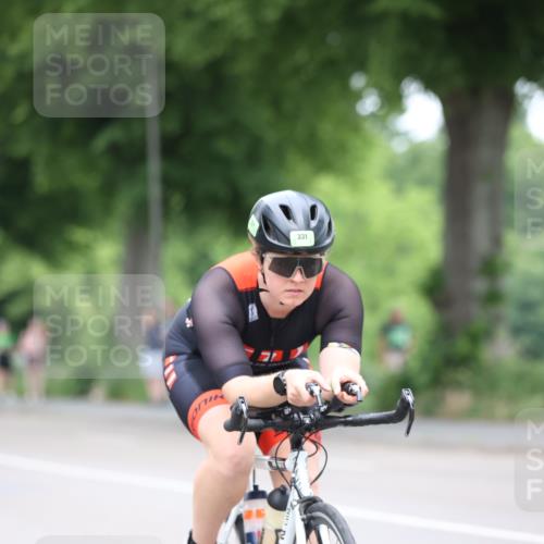 15.06.2025 - 7 Türme Triathlon Yannick Fuchs http://msf.ph/oto/7989481 15.06.2025 11:47:06 Radfahren 331 meine-sportfotos.de