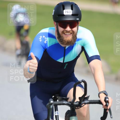 21.06.2025 - 27. Vierlanden-Triathlon H.Heesch http://msf.ph/oto/7989482 15.06.2025 11:47:07 Radfahren 647, 696, 710, 717, 722, 734, 763 meine-sportfotos.de