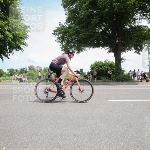 15.06.2025 - 7 Türme Triathlon Yannick Fuchs http://msf.ph/oto/7989568 15.06.2025 13:05:06 Radfahren 469 meine-sportfotos.de