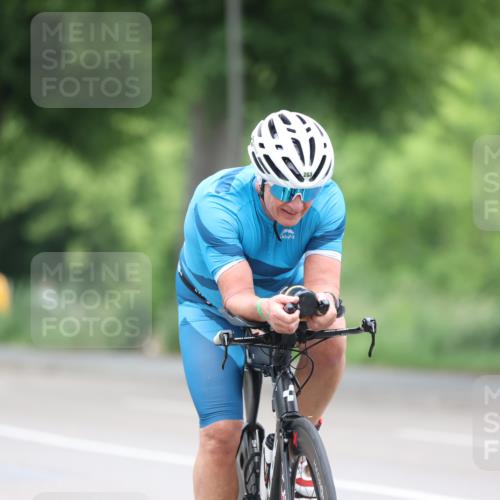 15.06.2025 - 7 Türme Triathlon Yannick Fuchs http://msf.ph/oto/7989599 15.06.2025 11:49:24 Radfahren  meine-sportfotos.de