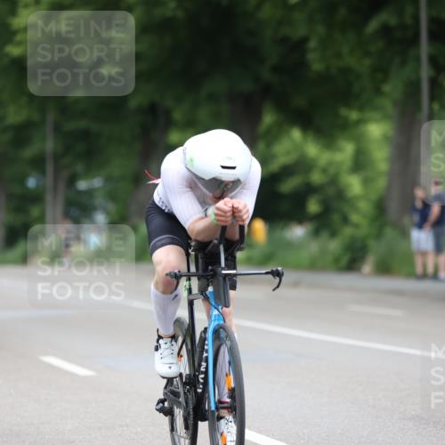 15.06.2025 - 7 Türme Triathlon Yannick Fuchs http://msf.ph/oto/7989652 15.06.2025 11:49:39 Radfahren  meine-sportfotos.de
