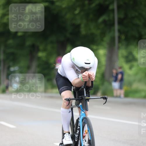 15.06.2025 - 7 Türme Triathlon Yannick Fuchs http://msf.ph/oto/7989659 15.06.2025 11:49:39 Radfahren  meine-sportfotos.de