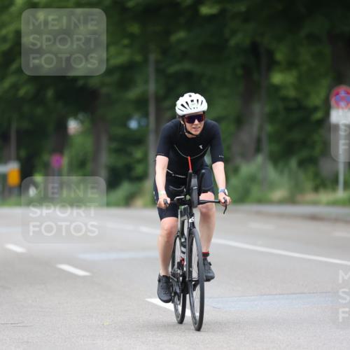 15.06.2025 - 7 Türme Triathlon Yannick Fuchs http://msf.ph/oto/7989689 15.06.2025 11:49:52 Radfahren 327 meine-sportfotos.de