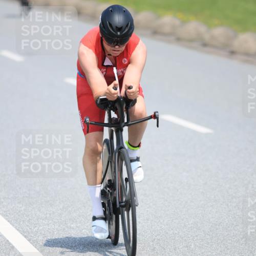 21.06.2025 - 27. Vierlanden-Triathlon H.Heesch http://msf.ph/oto/7989758 15.06.2025 11:47:43 Radfahren 82, 108, 706, 709, 829, 847 meine-sportfotos.de