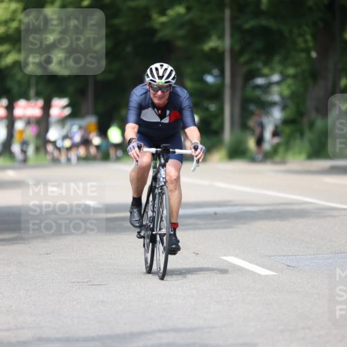 15.06.2025 - 7 Türme Triathlon Yannick Fuchs http://msf.ph/oto/7989807 15.06.2025 13:02:32 Radfahren 196, 271, 376, 525, 578, 641, 717, 889, 899, 1044, 1052, 1054, 1055, 1095 meine-sportfotos.de