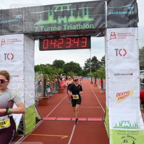 15.06.2025 - 7 Türme Triathlon Michael Strokosch http://msf.ph/oto/7989832 15.06.2025 14:23:43 Ziel 622, 632, 711, 905, 1179 meine-sportfotos.de