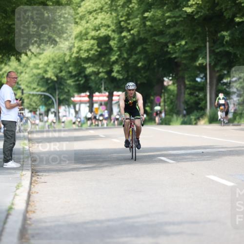 15.06.2025 - 7 Türme Triathlon Yannick Fuchs http://msf.ph/oto/7989890 15.06.2025 13:02:35 Radfahren 196, 271, 376, 525, 641, 717, 899, 1052, 1095 meine-sportfotos.de