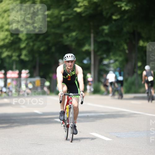 15.06.2025 - 7 Türme Triathlon Yannick Fuchs http://msf.ph/oto/7989922 15.06.2025 13:02:36 Radfahren 196, 271, 376, 525, 641, 717, 736, 1095 meine-sportfotos.de