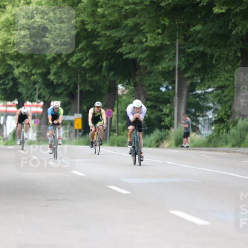 15.06.2025 - 7 Türme Triathlon Yannick Fuchs http://msf.ph/oto/7989931 15.06.2025 11:51:46 Radfahren 252, 271, 316, 325 meine-sportfotos.de