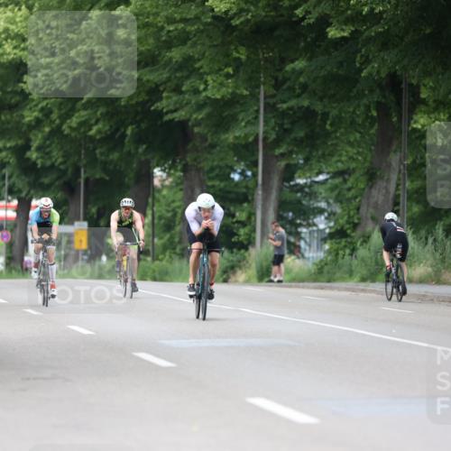 15.06.2025 - 7 Türme Triathlon Yannick Fuchs http://msf.ph/oto/7989943 15.06.2025 11:51:46 Radfahren 252, 271, 316, 325 meine-sportfotos.de