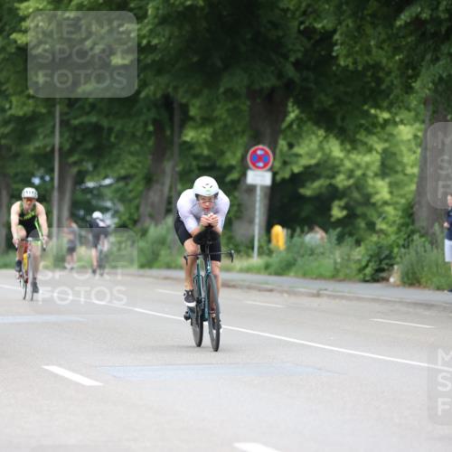 15.06.2025 - 7 Türme Triathlon Yannick Fuchs http://msf.ph/oto/7989965 15.06.2025 11:51:47 Radfahren 252, 271, 316, 325 meine-sportfotos.de
