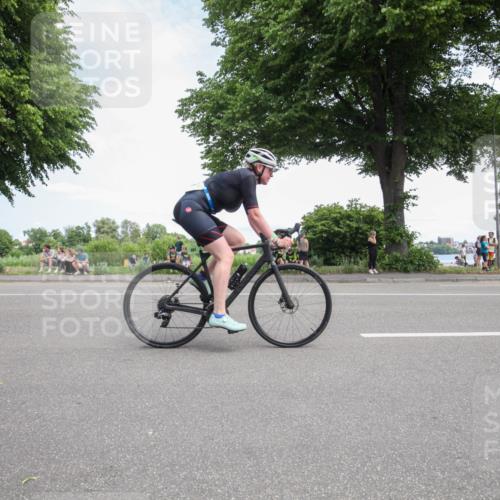 15.06.2025 - 7 Türme Triathlon Yannick Fuchs http://msf.ph/oto/7989966 15.06.2025 13:09:57 Radfahren 415, 601 meine-sportfotos.de