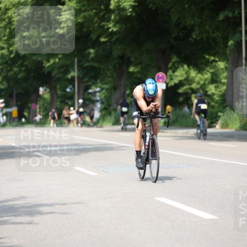 15.06.2025 - 7 Türme Triathlon Yannick Fuchs http://msf.ph/oto/7989970 15.06.2025 13:03:06 Radfahren 194, 652, 798, 826, 953, 974, 1085, 1106, 1180 meine-sportfotos.de