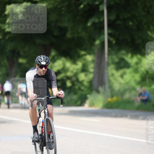 15.06.2025 - 7 Türme Triathlon Yannick Fuchs http://msf.ph/oto/7990080 15.06.2025 13:03:33 Radfahren 334, 469, 554, 587 meine-sportfotos.de