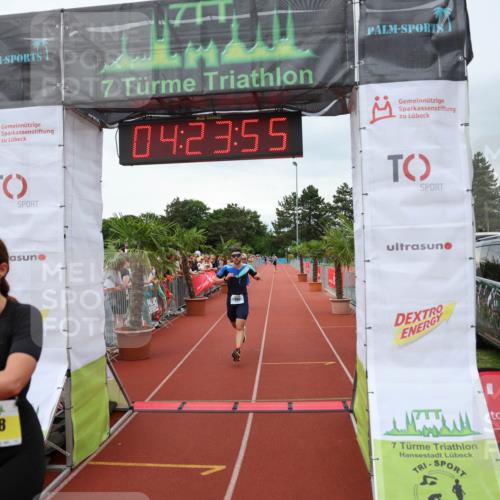 15.06.2025 - 7 Türme Triathlon Michael Strokosch http://msf.ph/oto/7990081 15.06.2025 14:23:55 Ziel 595, 823, 861, 1038 meine-sportfotos.de