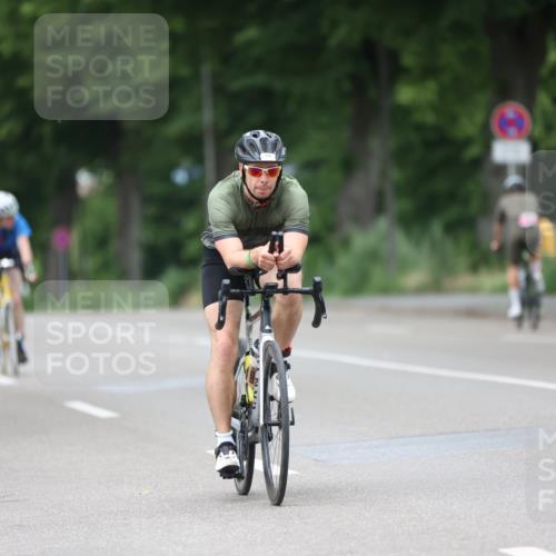 15.06.2025 - 7 Türme Triathlon Yannick Fuchs http://msf.ph/oto/7990124 15.06.2025 11:52:15 Radfahren 230, 298 meine-sportfotos.de