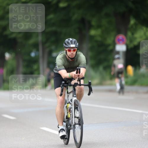 15.06.2025 - 7 Türme Triathlon Yannick Fuchs http://msf.ph/oto/7990135 15.06.2025 11:52:15 Radfahren 230, 298 meine-sportfotos.de
