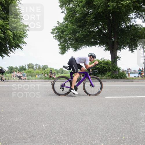 15.06.2025 - 7 Türme Triathlon Yannick Fuchs http://msf.ph/oto/7990218 15.06.2025 13:12:41 Radfahren 363, 581, 660, 751, 1129, 1137, 1138 meine-sportfotos.de