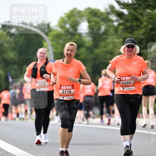 15.06.2025 - REWE Women's Run Dr. Thomas Lammeyer http://msf.ph/oto/7990250 15.06.2025 10:49:43 Laufen 5592, 5118, 5289 meine-sportfotos.de