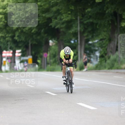 15.06.2025 - 7 Türme Triathlon Yannick Fuchs http://msf.ph/oto/7990267 15.06.2025 11:52:36 Radfahren 339 meine-sportfotos.de