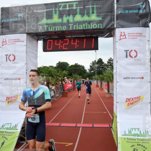 15.06.2025 - 7 Türme Triathlon Michael Strokosch http://msf.ph/oto/7990273 15.06.2025 14:24:11 Ziel 623, 642, 664, 822 meine-sportfotos.de