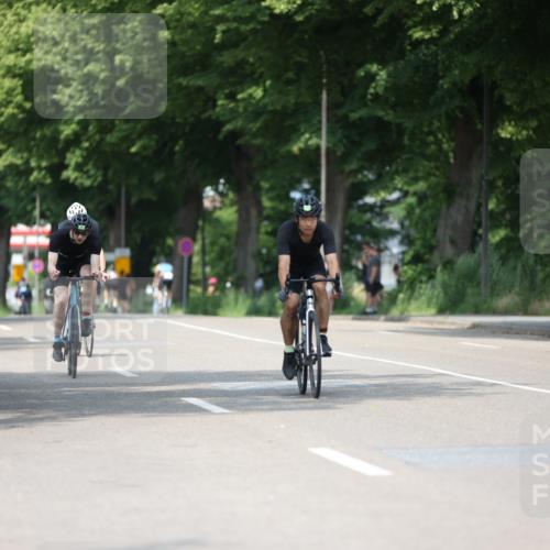 15.06.2025 - 7 Türme Triathlon Yannick Fuchs http://msf.ph/oto/7990294 15.06.2025 13:03:42 Radfahren 218, 516, 587, 619, 1103 meine-sportfotos.de