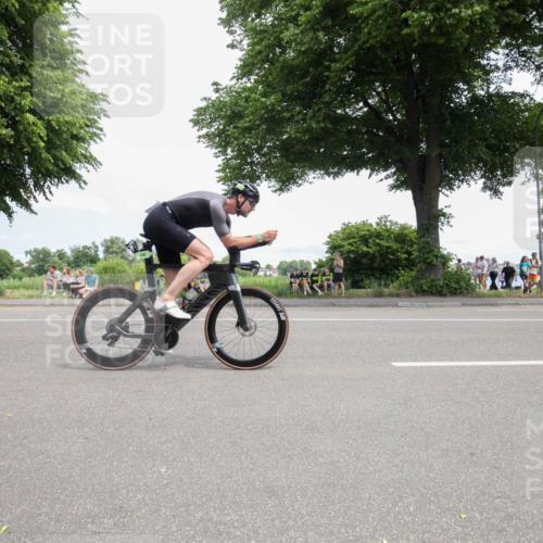 15.06.2025 - 7 Türme Triathlon Yannick Fuchs http://msf.ph/oto/7990314 15.06.2025 13:13:12 Radfahren 233, 243, 276, 304, 370, 381, 414, 496, 517, 547, 711, 1041 meine-sportfotos.de
