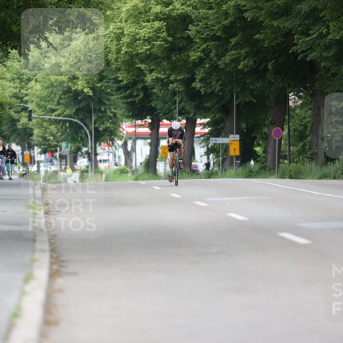 15.06.2025 - 7 Türme Triathlon Yannick Fuchs http://msf.ph/oto/7990324 15.06.2025 11:53:06 Radfahren 270, 305, 325 meine-sportfotos.de