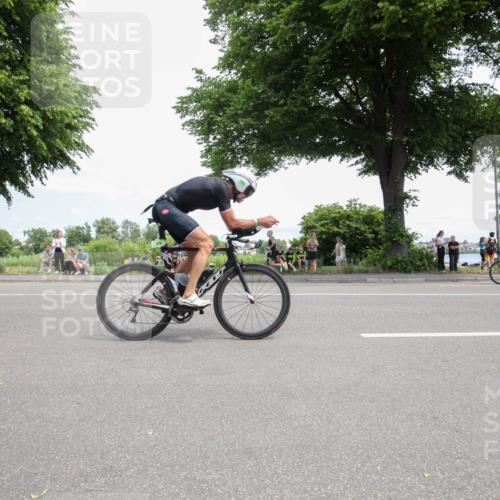 15.06.2025 - 7 Türme Triathlon Yannick Fuchs http://msf.ph/oto/7990403 15.06.2025 13:14:01 Radfahren 213, 263, 439, 459, 501, 761, 922, 1026, 1151, 1184 meine-sportfotos.de