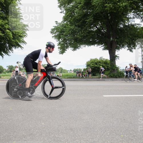 15.06.2025 - 7 Türme Triathlon Yannick Fuchs http://msf.ph/oto/7990498 15.06.2025 13:14:31 Radfahren 201, 897, 918, 933, 1159, 1174 meine-sportfotos.de