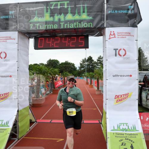 15.06.2025 - 7 Türme Triathlon Michael Strokosch http://msf.ph/oto/7990521 15.06.2025 14:24:25 Ziel 198, 436, 1002, 1012 meine-sportfotos.de