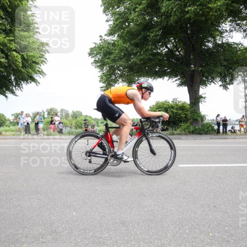 15.06.2025 - 7 Türme Triathlon Yannick Fuchs http://msf.ph/oto/7990556 15.06.2025 13:15:39 Radfahren 655, 712, 876, 891, 906, 968, 976, 997, 1051, 1109 meine-sportfotos.de