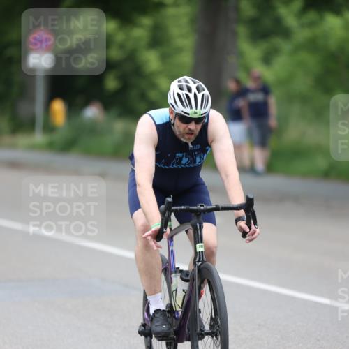 15.06.2025 - 7 Türme Triathlon Yannick Fuchs http://msf.ph/oto/7990567 15.06.2025 11:54:40 Radfahren  meine-sportfotos.de