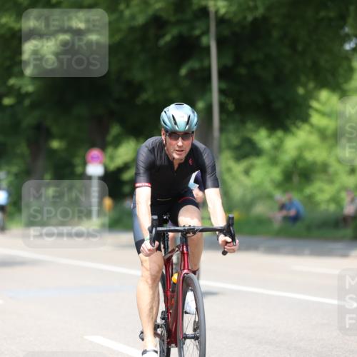15.06.2025 - 7 Türme Triathlon Yannick Fuchs http://msf.ph/oto/7990632 15.06.2025 13:03:54 Radfahren 250, 303, 364, 409, 432, 457, 1127, 1186 meine-sportfotos.de