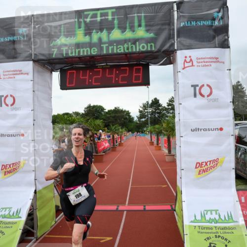 15.06.2025 - 7 Türme Triathlon Michael Strokosch http://msf.ph/oto/7990644 15.06.2025 14:24:27 Ziel 198, 436, 1002, 1012 meine-sportfotos.de