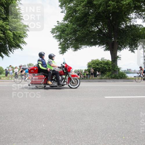 15.06.2025 - 7 Türme Triathlon Yannick Fuchs http://msf.ph/oto/7990646 15.06.2025 13:16:59 Radfahren 366, 563, 583, 703, 706, 960, 1188 meine-sportfotos.de