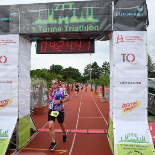 15.06.2025 - 7 Türme Triathlon Michael Strokosch http://msf.ph/oto/7990698 15.06.2025 14:24:41 Ziel 764, 1080 meine-sportfotos.de